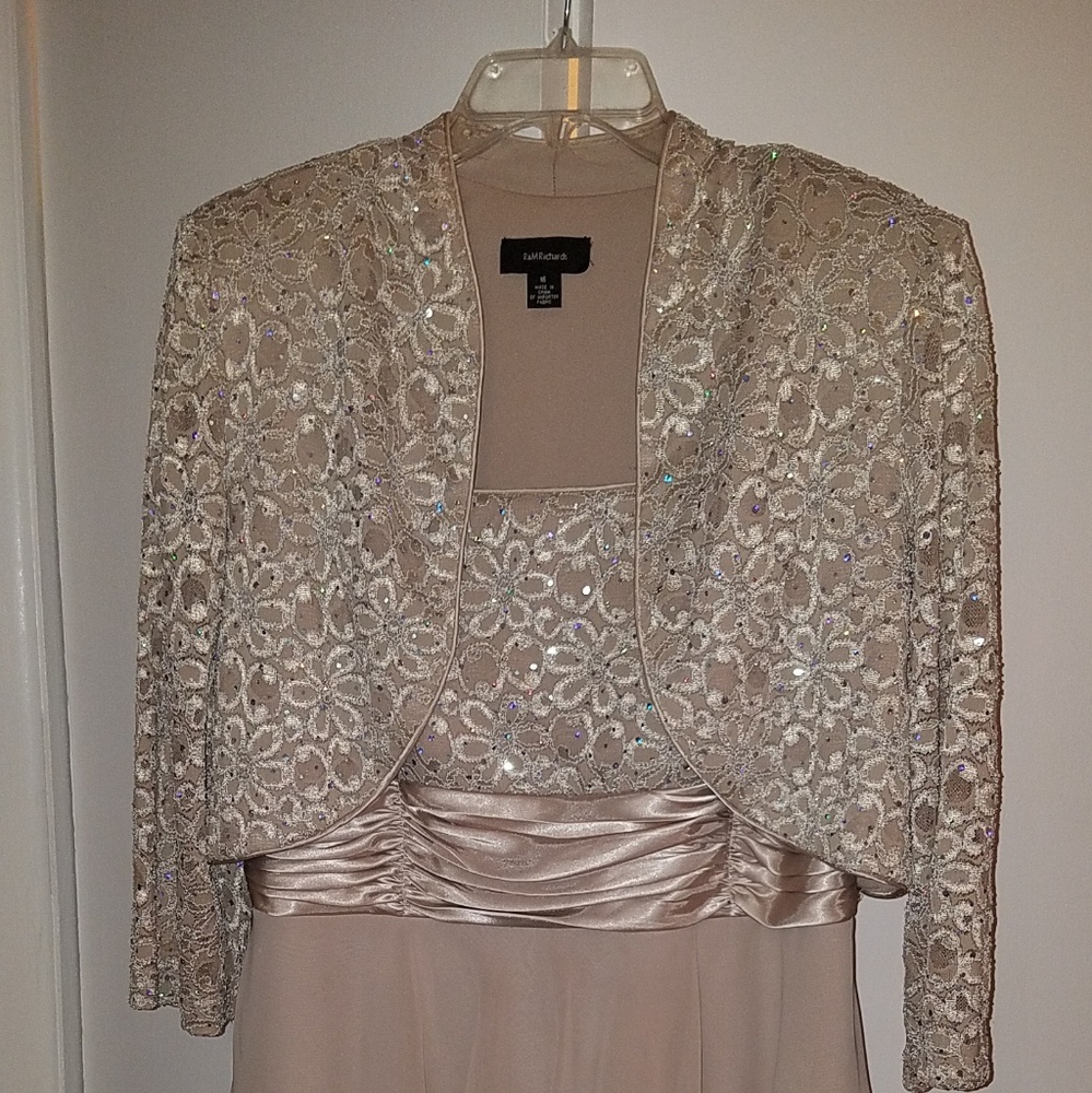R&M Richards mother of the bride/groom gown/dress